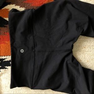 Low rise wunder under leggings (flawed)